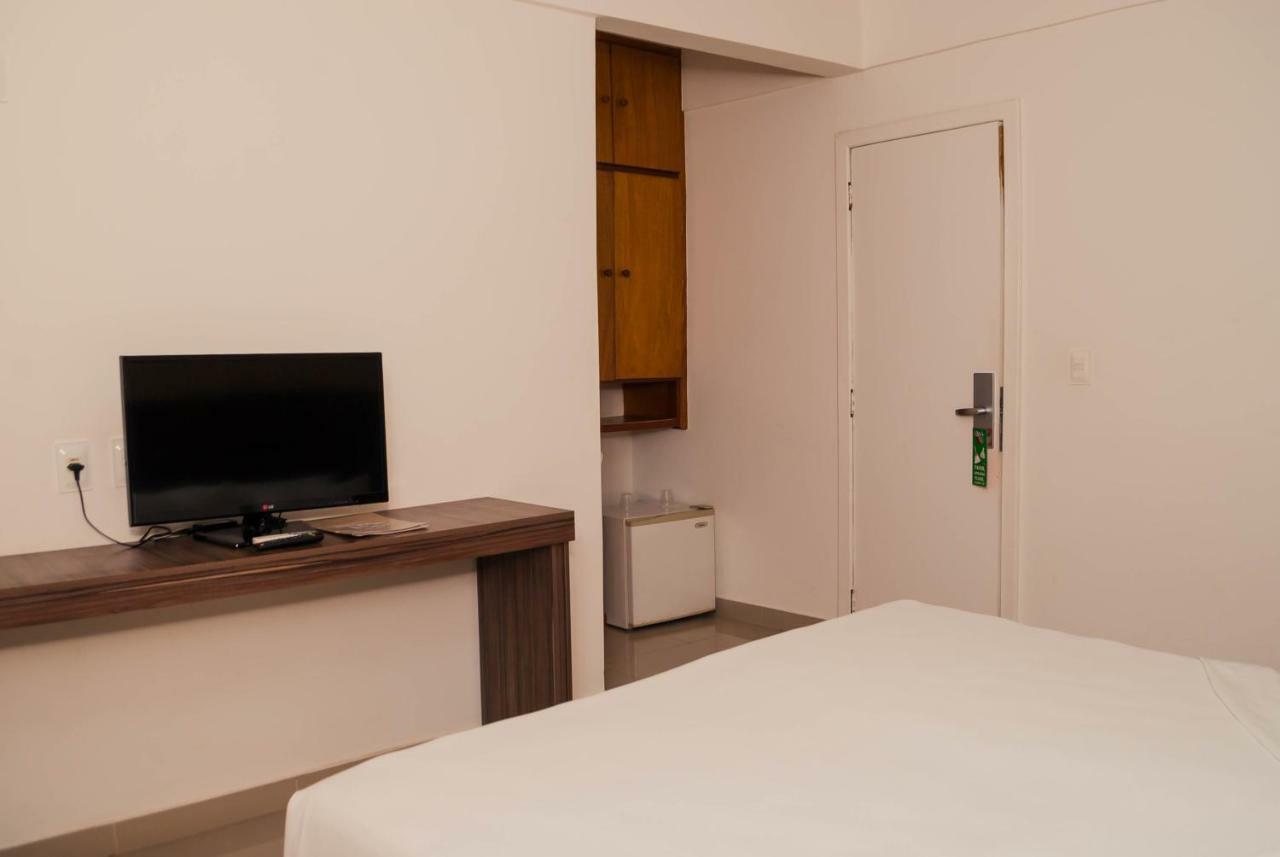 Abba Hotel Betim Exterior foto